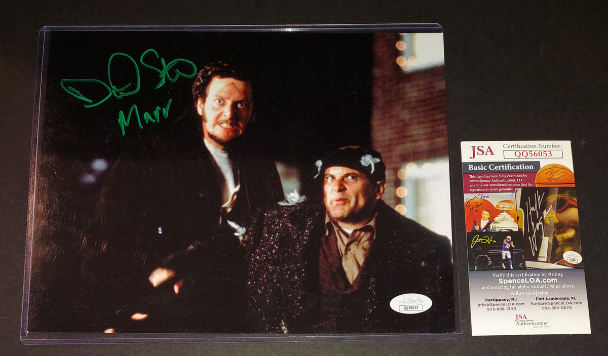 Daniel Stern Authentic Autographed 11x14 Photo