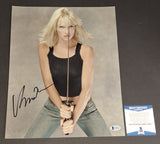 Uma Thurman autographed 11x14 Beckett COA