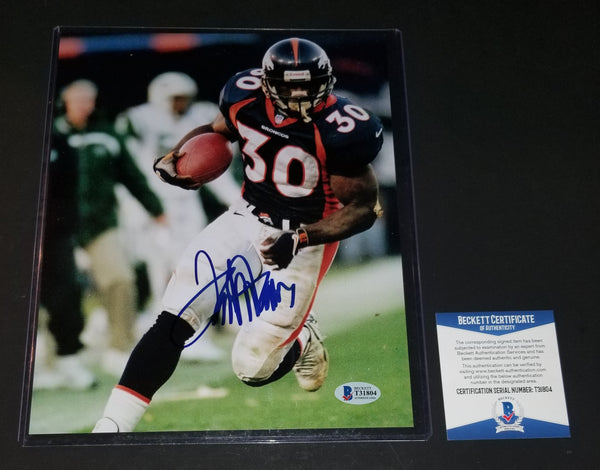 Terrell Davis autographed 8x10 Beckett COA