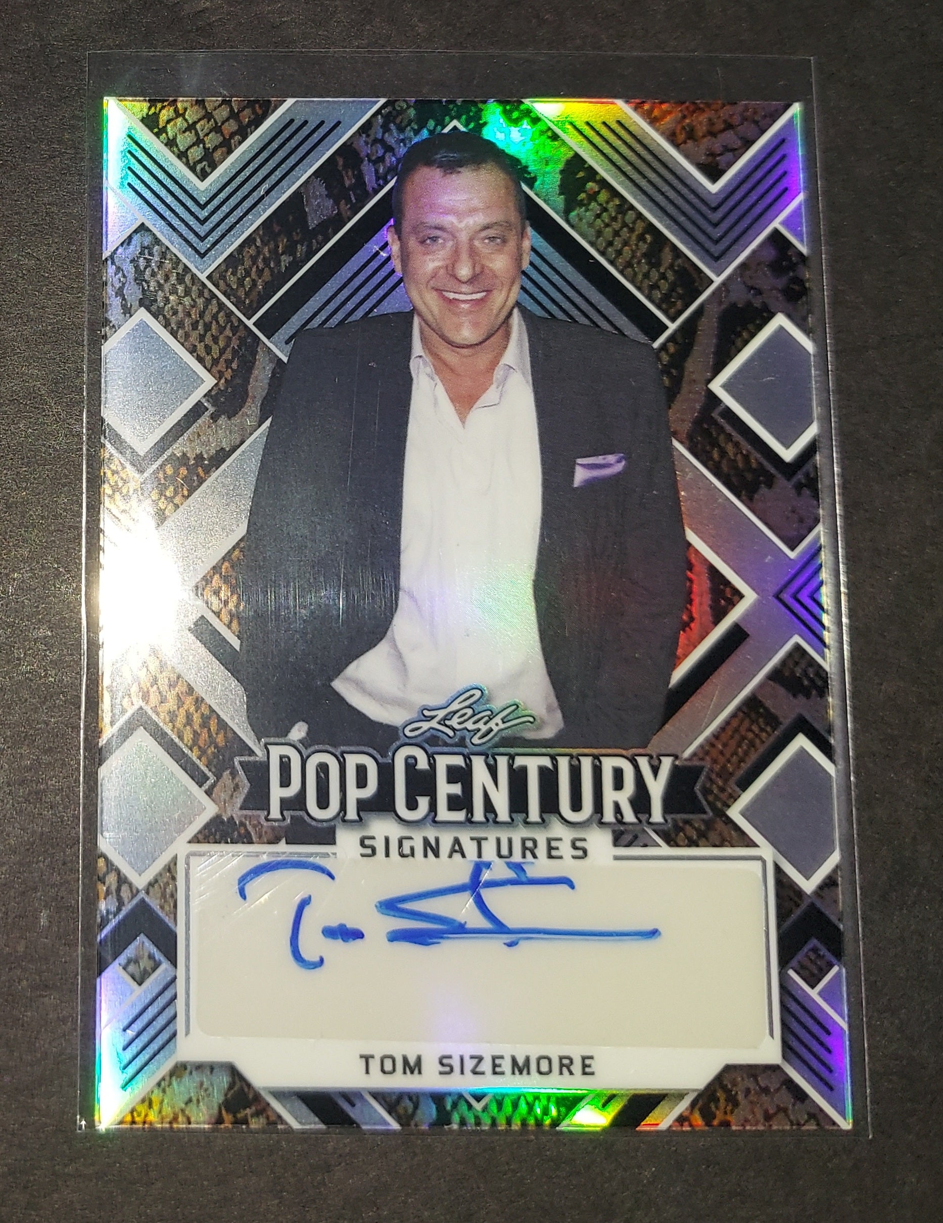 Tom Sizemore shops autographed card Leaf COA